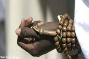 Comment Faire le Wird Tidiane ou Lazim Comment Faire le Wird Tidiane ou Lazim