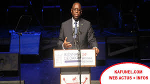 Macky Sall :« Je vais octroyer une motivation mensuelle de 25000 francs CFA à chacune des 9138 Bajenu Gox »