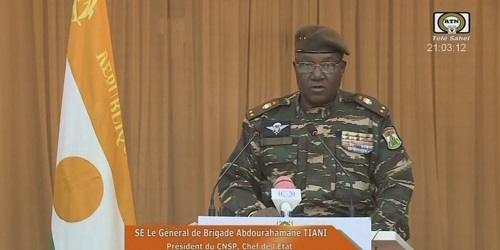 NIGER : les militaires promettent une transition de trois ans maximum