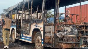 Attentat sur la ligne Tata n⁰65 à Yarakh: le  doyen des juges, Oumar Maham Diallo a envoyé en prison quatre des neuf mis en cause.