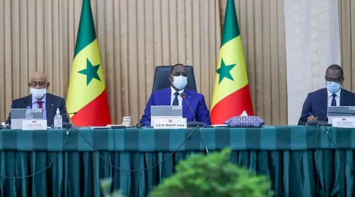 Remaniement : les nouveaux ministres seront connus aujourd'hui à partir de 18 heures Remaniement : les nouveaux ministres seront connus aujourd'hui à partir de 18 heures