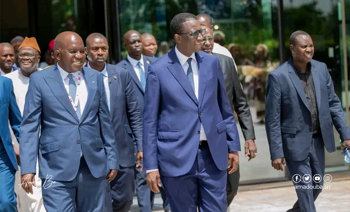 Remaniement : Amadou à la tête d'un nouveau gouvernement de 39 ministre dont trois départs  et six nouveaux entrants sont enregistrés