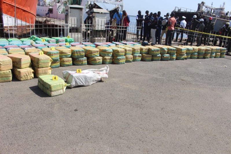 Saisie de 3 tonnes de cocaïne par la marine nationale sénégalaise Saisie de 3 tonnes de cocaïne par la marine nationale sénégalaise