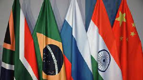 "Le monde ne peut pas être dirigé par le G7": New Delhi s’exprime sur l’avenir des BRICS