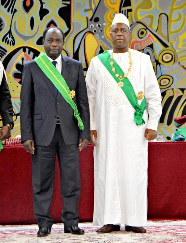 ​Décoration de Ibrahima Macodou Fall à la Dignité de Grand Croix dans l’Ordre du Mérite.