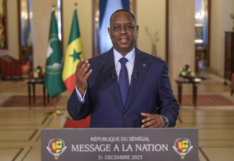 Urgent : Macky Sall reporte l'élection présidentielle en abrogeant le décret du corps électoral Urgent : Macky Sall reporte l'élection présidentielle en abrogeant le décret du corps électoral