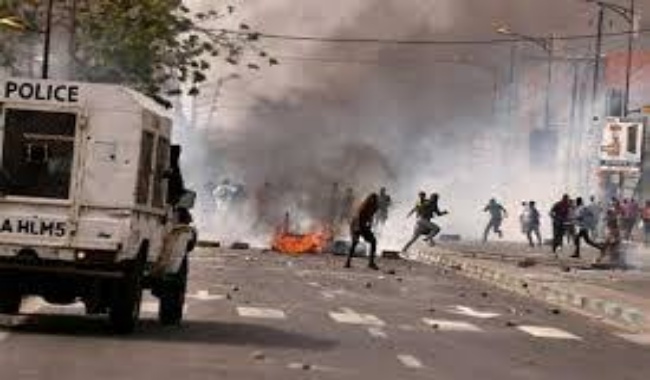 Manifestation contre le report de l'élection présidentielle: des séries d'affrontements entre manifestants et forces de l'ordre  dans plusieurs quartiers de Thiès.