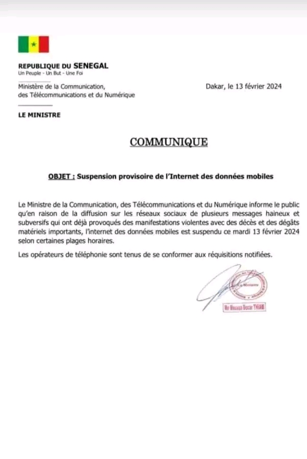 Le ministre Moussa Bocar Thiam annonce la suspension de l'internet des données mobiles 