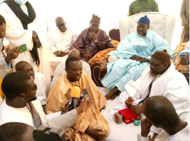 Magal Darou Mousty : Ousmane Sonko envoie une délégation importante chez Serigne Abdou Mbacké
