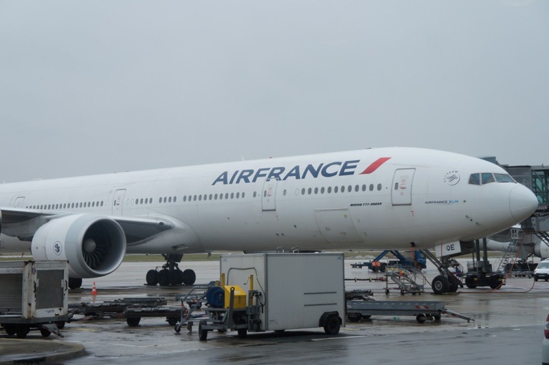 Un vol Air France Dakar-Paris retardé pour des raisons techniques