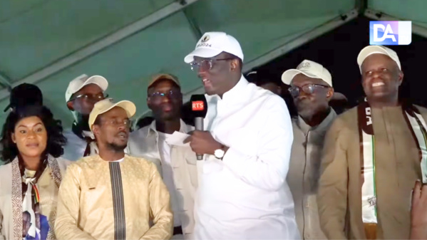 Meeting à Thiès: Les Grands Trompeurs d'Amadou Ba Démasqués Meeting à Thiès: Les Grands Trompeurs d'Amadou Ba Démasqués