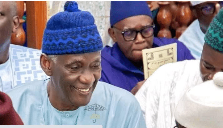 Message de la Korité à Tivaouane : Serigne Babacar Sy Abdou appelle à l'entraide et à l'unité Message de la Korité à Tivaouane : Serigne Babacar Sy Abdou appelle à l'entraide et à l'unité