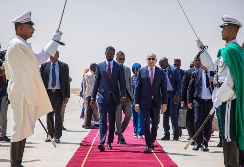 Première visite à l'étranger du Président Diomaye à Nouakchott : Découvrez les images Première visite à l'étranger du Président Diomaye à Nouakchott : Découvrez les images