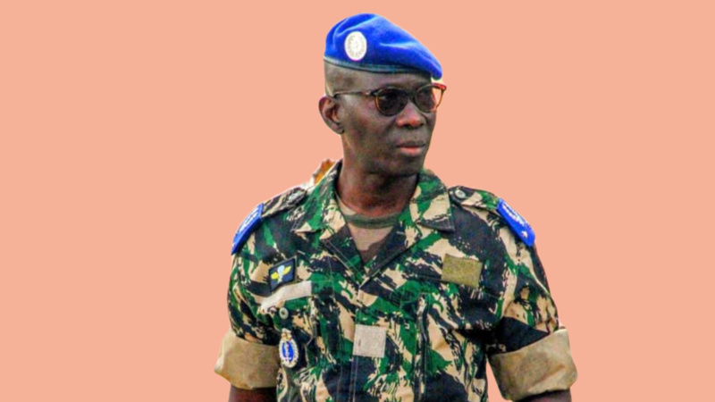Changement au Haut Commandement de la gendarmerie nationale : Le Général Martin Faye succède au Général Moussa Fall Changement au Haut Commandement de la gendarmerie nationale : Le Général Martin Faye succède au Général Moussa Fall