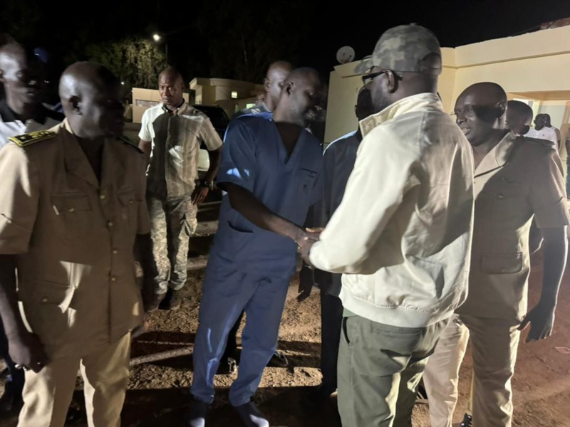 Le ministre El Malick Ndiaye visite les victimes de l'accident à Koungheul (Photos)