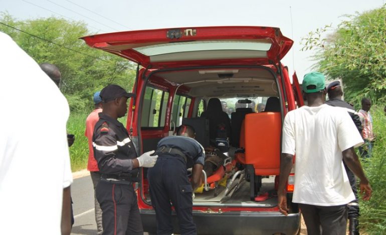 Accident sur l'axe Linguère-Matam : 14 blessés après le renversement d'un véhicule « Wopouya » Accident sur l'axe Linguère-Matam : 14 blessés après le renversement d'un véhicule « Wopouya »