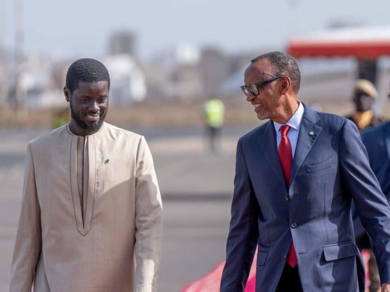 Arrivée de Paul Kagame à Dakar pour une visite officielle Arrivée de Paul Kagame à Dakar pour une visite officielle