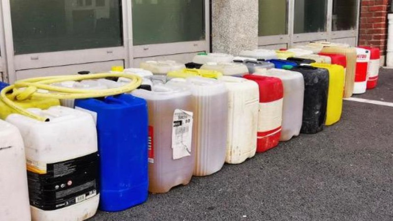 Démantèlement d'un réseau de trafic d'hydrocarbures à Dahra Djoloff : Quatre individus présentés au parquet Démantèlement d'un réseau de trafic d'hydrocarbures à Dahra Djoloff : Quatre individus présentés au parquet