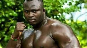 Titre Roi des arènes: Eumeu Sène reconnait le statut de Modou Lô Titre Roi des arènes: Eumeu Sène reconnait le statut de Modou Lô