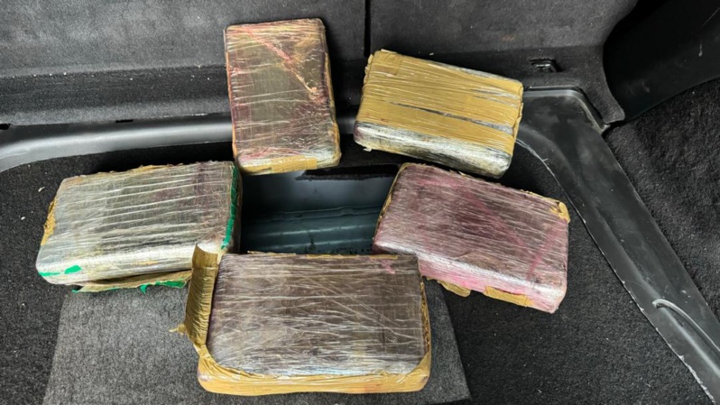 Saisie de 108,7 kg de Cocaïne par la Brigade des Douanes de Kalifourou Saisie de 108,7 kg de Cocaïne par la Brigade des Douanes de Kalifourou