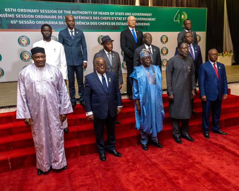 Bassirou Diomaye Faye : Le retrait du Burkina, du Mali et du Niger de la CEDEAO serait une "grande blessure au panafricanisme" Bassirou Diomaye Faye : Le retrait du Burkina, du Mali et du Niger de la CEDEAO serait une "grande blessure au panafricanisme"