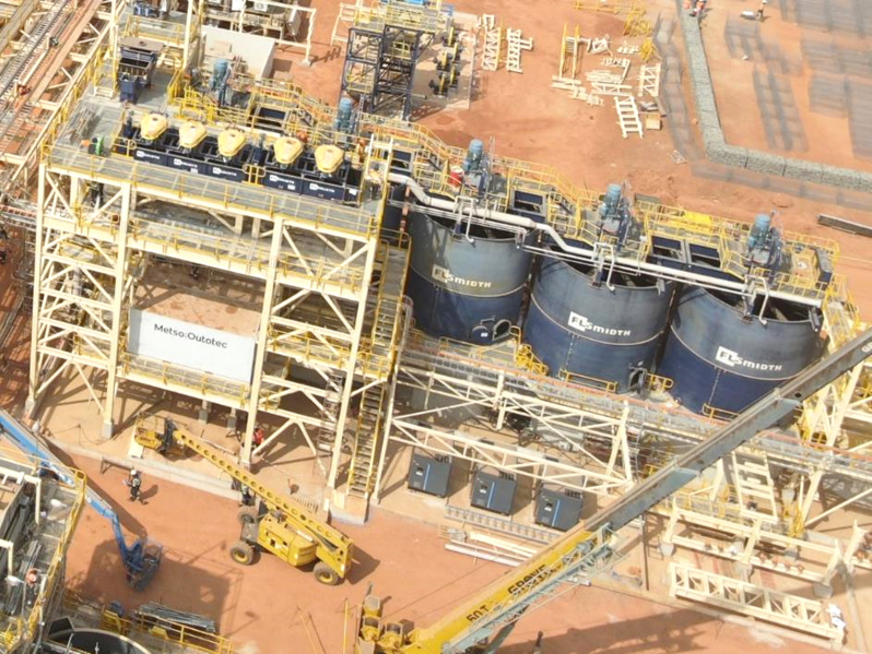 Grève à Endeavour Mining Sabodala : Les Travailleurs Réclament le Paiement des Heures Supplémentaires Grève à Endeavour Mining Sabodala : Les Travailleurs Réclament le Paiement des Heures Supplémentaires