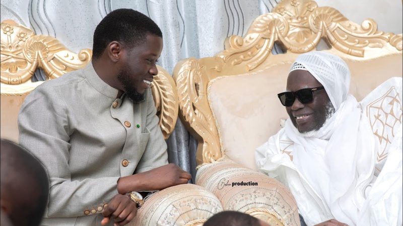Rencontre entre le Président et le Khalife Général des Mourides à l'occasion de la Journée Nationale de l'Arbre Rencontre entre le Président et le Khalife Général des Mourides à l'occasion de la Journée Nationale de l'Arbre
