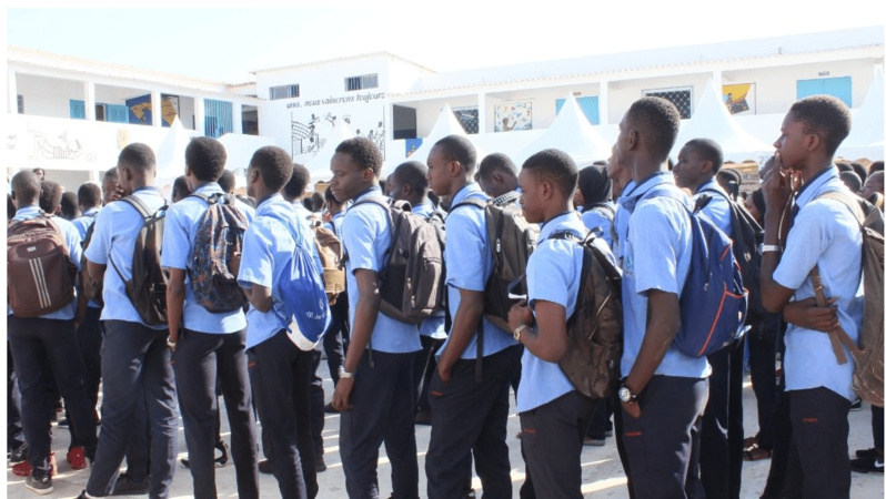 Rentrée Scolaire : Le Premier ministre Favorise les Tailleurs Locaux pour la Confection des Uniformes Rentrée Scolaire : Le Premier ministre Favorise les Tailleurs Locaux pour la Confection des Uniformes