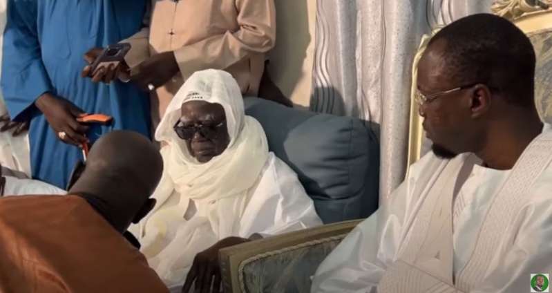 Ousmane Sonko en Visite à Touba : Rencontre avec le Khalife Général des Mourides Avant le Grand Magal Ousmane Sonko en Visite à Touba : Rencontre avec le Khalife Général des Mourides Avant le Grand Magal