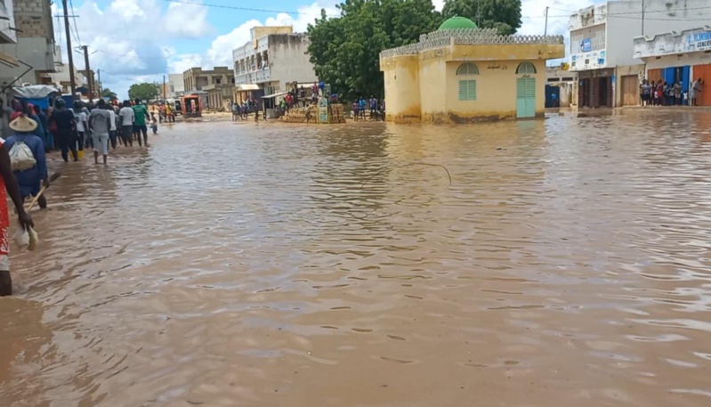 Un jeune homme électrocuté à Touba en tentant d'aider les sinistrés des inondations Un jeune homme électrocuté à Touba en tentant d'aider les sinistrés des inondations