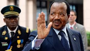 Paul Biya, toujours au pouvoir à 91 ans, rassure sur sa santé Paul Biya, toujours au pouvoir à 91 ans, rassure sur sa santé