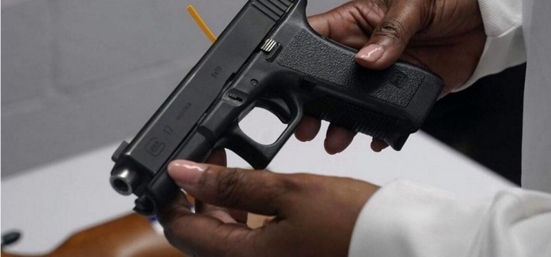 Interdiction temporaire du port d'armes et d'explosifs sur l'ensemble du territoire sénégalais Interdiction temporaire du port d'armes et d'explosifs sur l'ensemble du territoire sénégalais