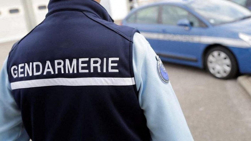 Arrestation du Commandant de la Brigade de Foundiougne pour violences sur un trafiquant Arrestation du Commandant de la Brigade de Foundiougne pour violences sur un trafiquant