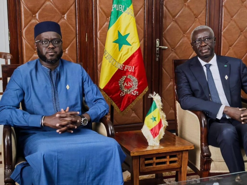 El Malick Ndiaye : Visites de courtoisie aux anciens présidents de l’Assemblée nationale El Malick Ndiaye : Visites de courtoisie aux anciens présidents de l’Assemblée nationale