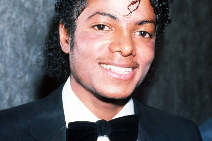 Un Trésor Musical Inattendu de Michael Jackson Découvert en Californie
