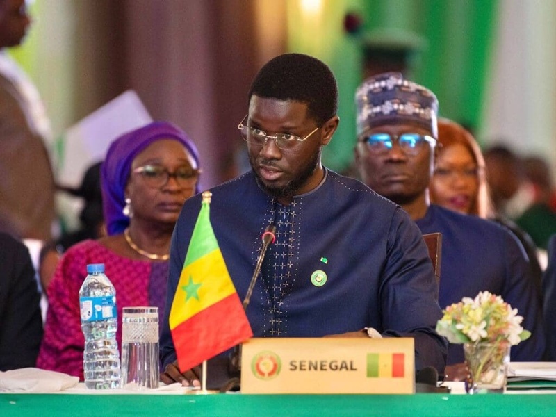 Bassirou Faye récompensé en tant qu’Africain de l’année 2024 par ALM Bassirou Faye récompensé en tant qu’Africain de l’année 2024 par ALM