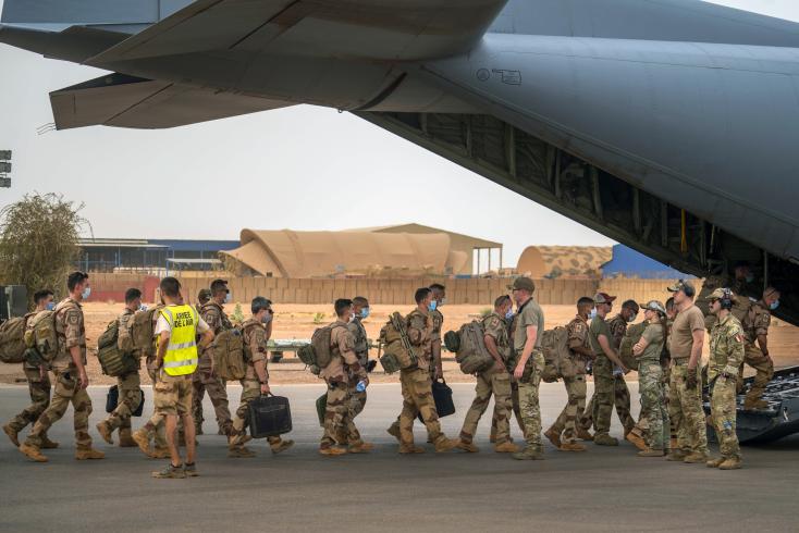 La France prévoit la fermeture de ses bases militaires permanentes en Afrique de l'Ouest d'ici l'été 2025