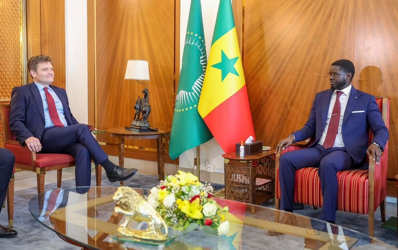 Démarrage de la production gazière du champ GTA: Bassirou Diomaye Faye a reçu le BP au palais Démarrage de la production gazière du champ GTA: Bassirou Diomaye Faye a reçu le BP au palais