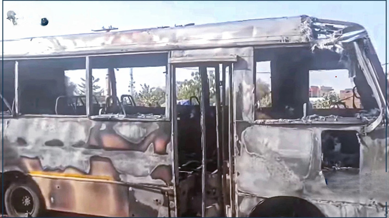 Incendie: un bus DDD réduit en cendres à Oussouye, une plainte déposée contre X