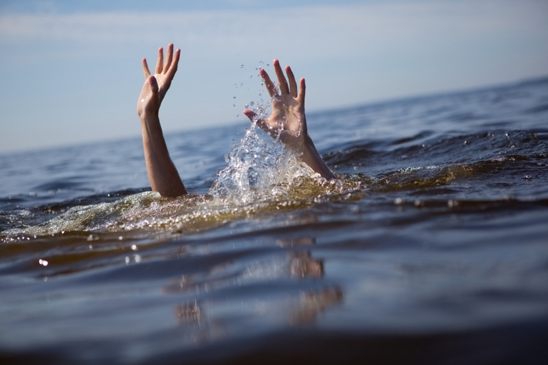 Drame à Saly : Un jeune homme se noie lors d’une baignade