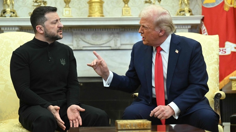 «Vous jouez avec la troisième guerre mondiale»: la violente altercation entre Trump et Zelensky