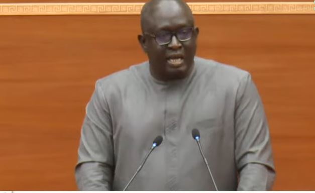 Ayib Daffe: « Macky Sall est justiciable comme tous les anciens présidents du monde. Donc, pas lieu d’agir avec émotion… »