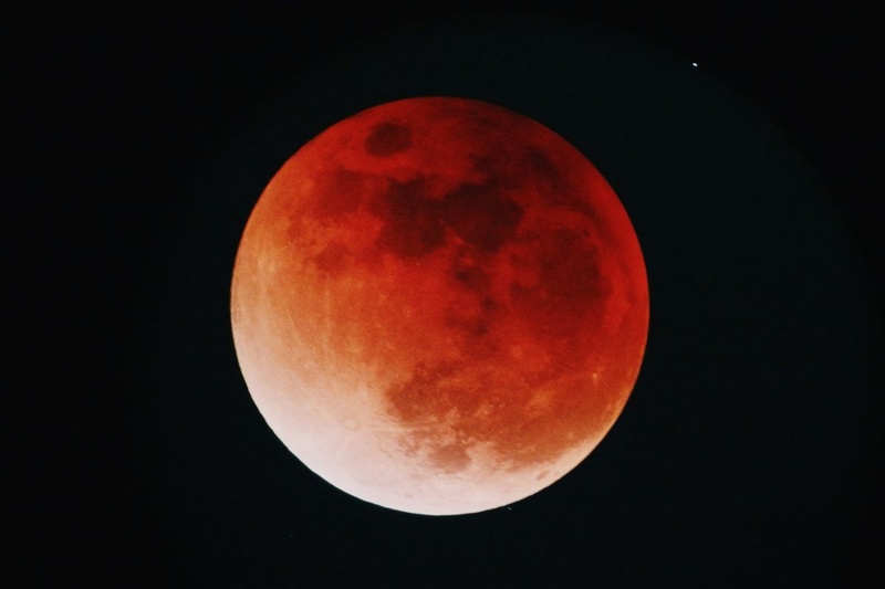 Éclipse lunaire visible au Sénégal ce vendredi à l’aube (Maram Kaïré) Éclipse lunaire visible au Sénégal ce vendredi à l’aube (Maram Kaïré)