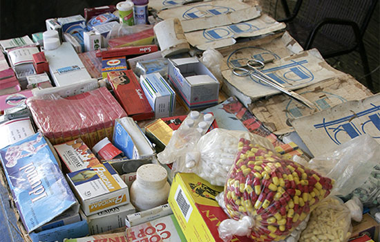 Grand Yoff: Démantèlement de réseaux de trafic de faux médicaments, 8 suspects arrêtés Grand Yoff: Démantèlement de réseaux de trafic de faux médicaments, 8 suspects arrêtés