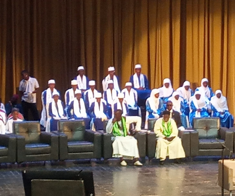 La 17ème promotion du Groupe Scolaire ALI IMRAN célèbre 19 nouveaux mémorisateurs du Saint Coran La 17ème promotion du Groupe Scolaire ALI IMRAN célèbre 19 nouveaux mémorisateurs du Saint Coran