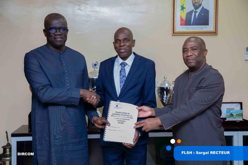 Humaines rend hommage à son ancien Doyen, Pr Alioune Badara Kandji, nommé Recteur Humaines rend hommage à son ancien Doyen, Pr Alioune Badara Kandji, nommé Recteur