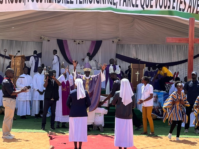 JMJ 2025 : Mgr Benjamin Ndiaye invite la jeunesse chrétienne à une foi active et engagée JMJ 2025 : Mgr Benjamin Ndiaye invite la jeunesse chrétienne à une foi active et engagée