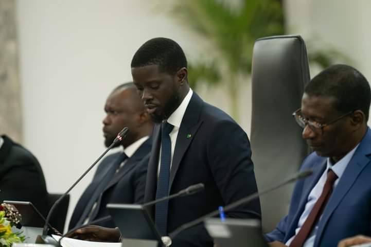 LE COMMUNIQUÉ DU CONSEIL DES MINISTRES DU MERCREDI 09 AVRIL 2025