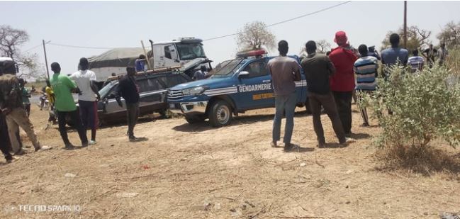 Collision mortelle à Mbadakhoune : Un FDS et une jeune fille perdent la vie