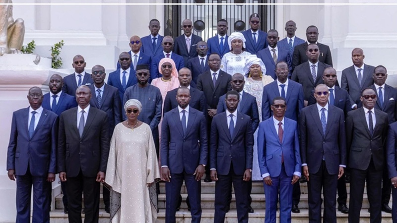 LE COMMUNIQUÉ DU CONSEIL DES MINISTRES DU MERCREDI 23 AVRIL 2025 LE COMMUNIQUÉ DU CONSEIL DES MINISTRES DU MERCREDI 23 AVRIL 2025